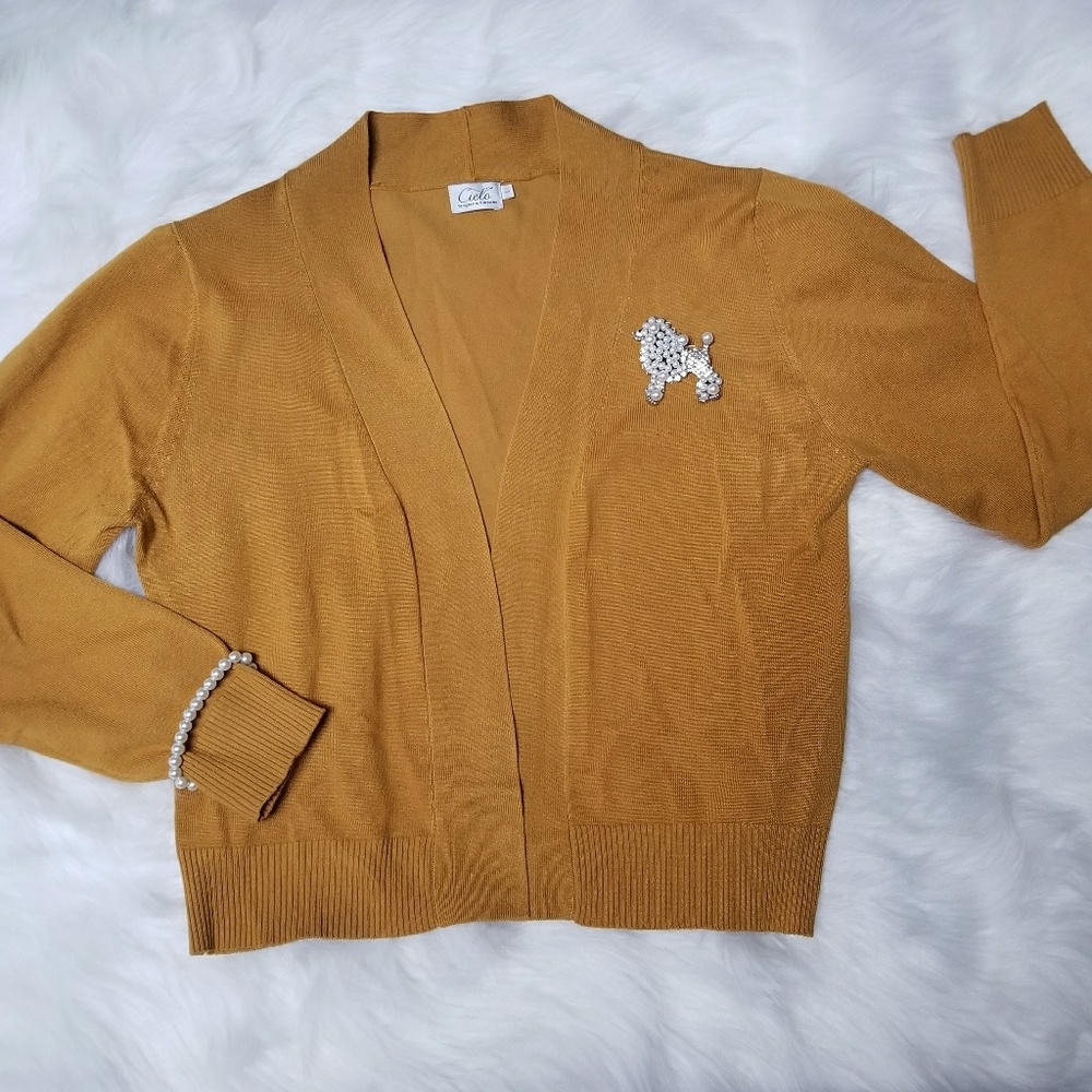 🍂Fall Alert🍃 Beautiful Gold Mustard  Cardigan